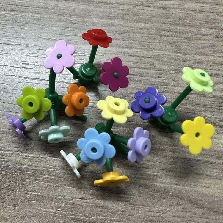 50-1000 szt. Mały kwiatek 3742 – Lego Building Blocks recenzja i cena