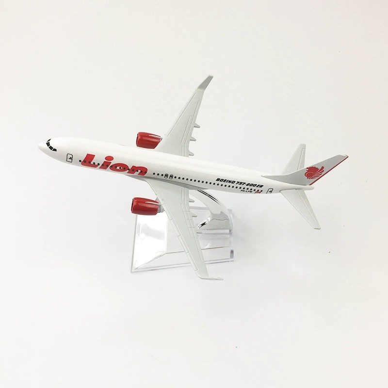 Model samolotu Lion Air B737,  – Kids Toys Review recenzja i cena